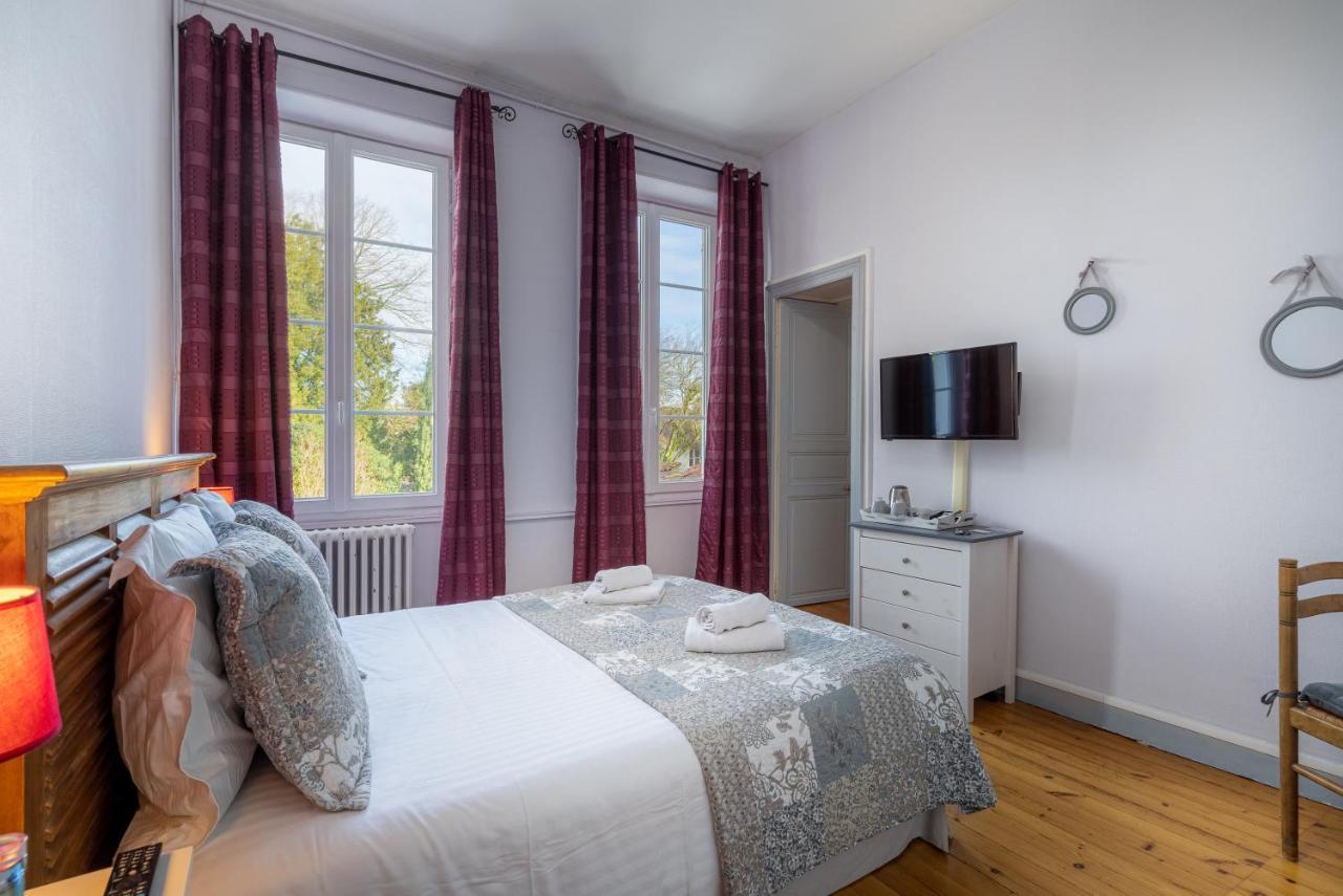 H De Surgeres Bed & Breakfast エクステリア 写真