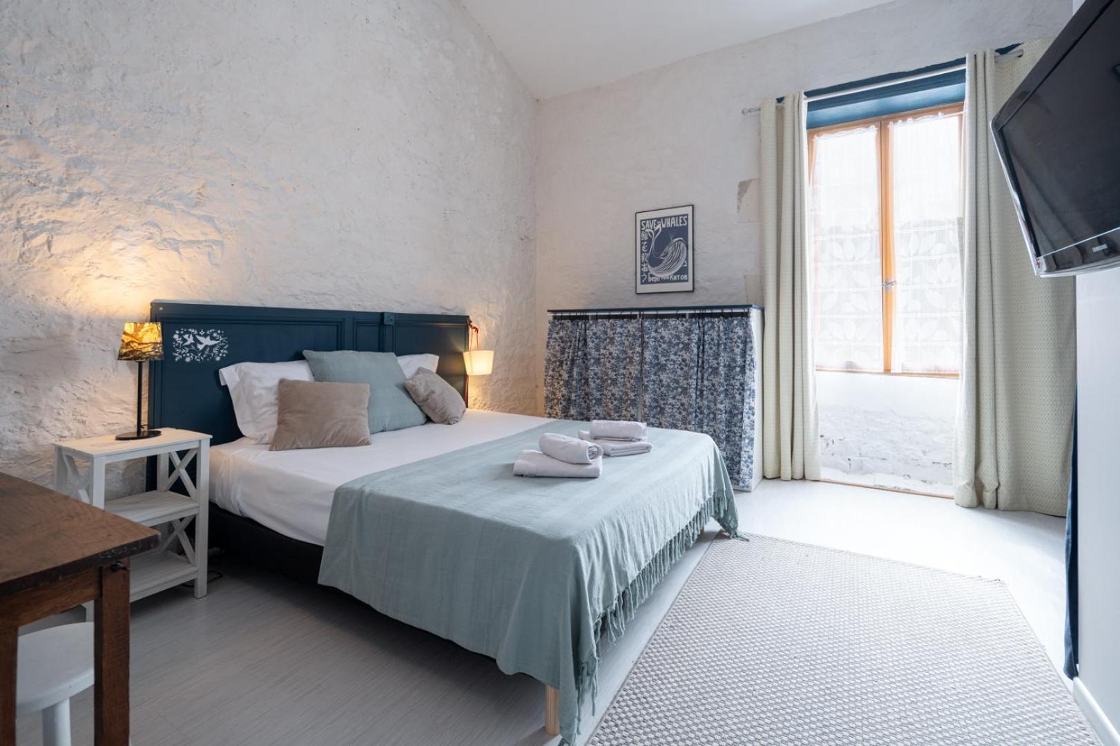 H De Surgeres Bed & Breakfast エクステリア 写真
